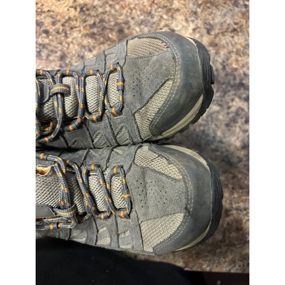 Columbia Mens Crestwood Hiking Shoes Graphite Canyon Gold BM5372-006 Size 8